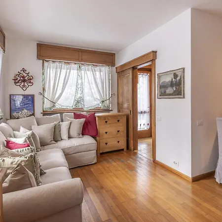 Casa Punta Nera 1, Immersa Nella Natura A Cortina D Ampezzo Apartman Cortina dʼAmpezzo