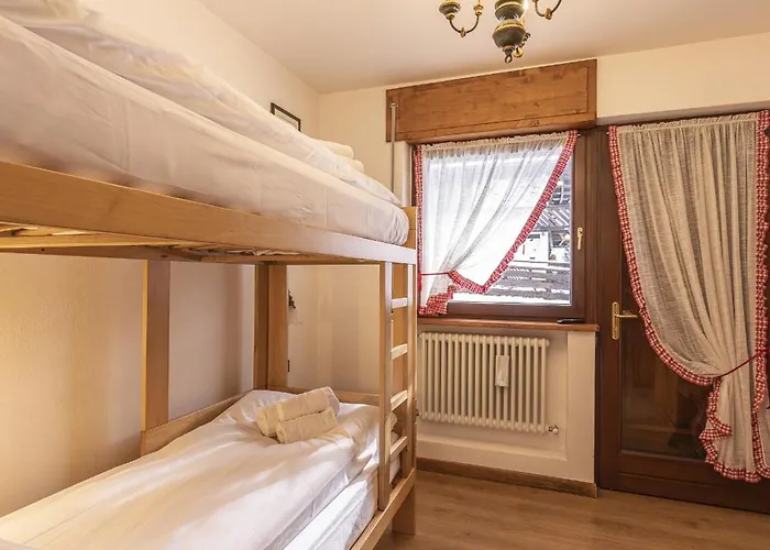 公寓 Casa Punta Nera 1, Immersa Nella Natura A Cortina D Ampezzo 科尔蒂纳丹佩佐